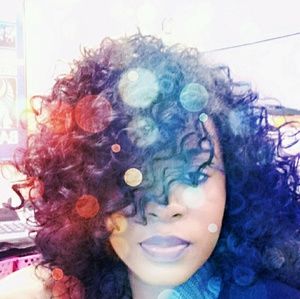 Meet your Posher, Kaydia